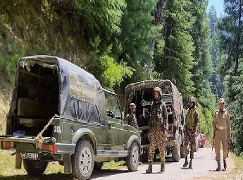 കശ്മീരില്‍ മൂന്നു ഭീകരരെ സൈന്യം വധിച്ചു