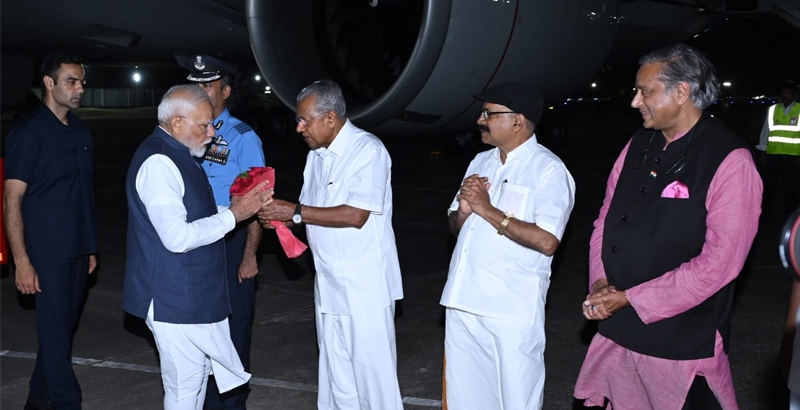 പ്രധാനമന്ത്രി നരേന്ദ്രമോഡി തിരുവനന്തപുരത്ത് എത്തി