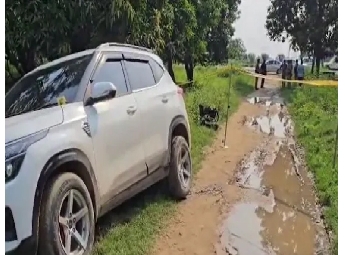 ഓടുന്ന കാറില്‍ പ്രായപൂര്‍ത്തിയാകാത്ത പെണ്‍കുട്ടിയെ കൂട്ടബലാത്സംഗം ചെയ്തു; ഒ...