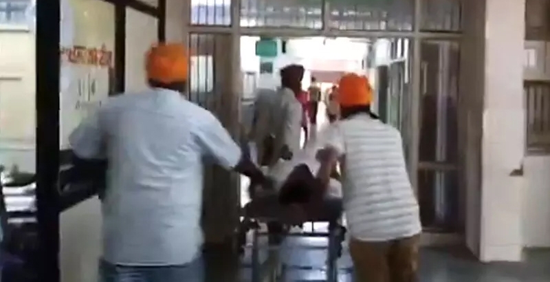 അമൃത്സറിൽ വ്യാജമദ്യം കഴിച്ച് 15 പേർ മരിച്ചു