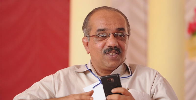 മുന് എംഎല്എ എ പ്രദീപ് കുമാറിനെ മുഖ്യമന്ത്രിയുടെ പ്രൈവറ്റ് സെക്രട്ടറിയായി നിയമിച്ചു