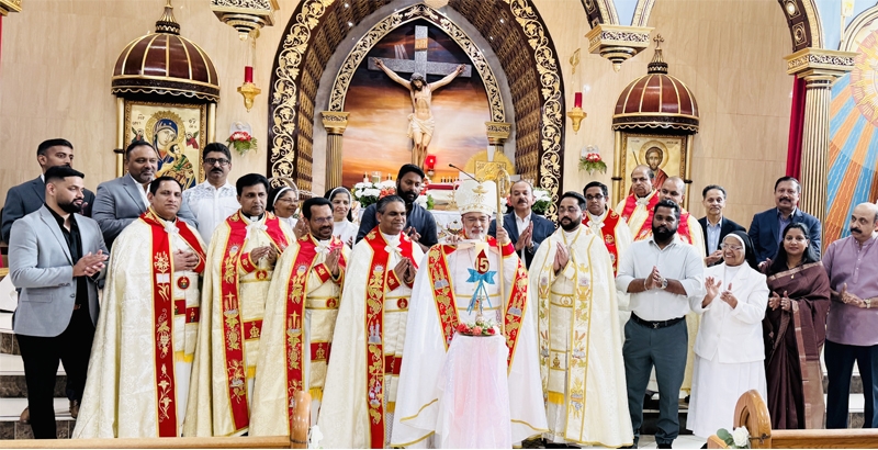 ഷിക്കാഗോ സെന്റ് മേരീസ് ക്നാനായ കത്തോലിക്കാ ഇടവകയുടെ വാര്ഷികാഘോഷങ്ങള് ആര്ച്ച് ബിഷപ്പ് മാര് മാത്യു മൂലക്കാട്ട് ഉദ്ഘാടനം ചെയ്തു ഷിക്കാഗോ സെന്റ് മേരീസ് ക്നാനായ കത്തോലിക്കാ ഇടവകയുടെ വാര്ഷികാഘോഷങ്ങള് ആര്ച്ച് ബിഷപ്പ് മാര് മാത്യു മൂലക്കാട്ട് ഉദ്ഘാടനം ചെയ്തു