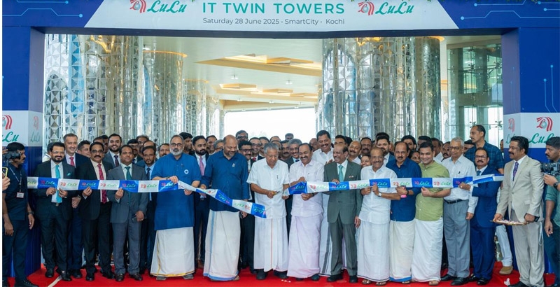 കൊച്ചി ഇന്ഫോപാര്ക്ക് രണ്ടാം ഘട്ടത്തില് ലുലു ഗ്രൂപ്പിന്റെ 500 കോടി രൂപ നിക്ഷേപ വാഗ്ദാനം ലഭിച്ചെന്ന് മുഖ്യമന്ത്രി