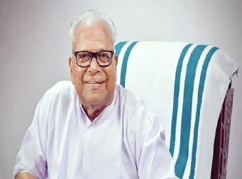 വി എസ് അച്യുതാനന്ദന്റെ ആരോഗ്യനില അതീവ ഗുരുതരമായി തുടരുന്നു; രാവിലെ മെഡിക്കല്‍ ബോര്‍ഡ് ചേരും