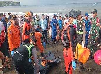ഇന്തോനേഷ്യയിലെ ബാലിയില്‍ യാത്രാ ബോട്ട് മുങ്ങി 5 മരണം; 20 പേരെ രക്ഷപ്പെടുത്തി