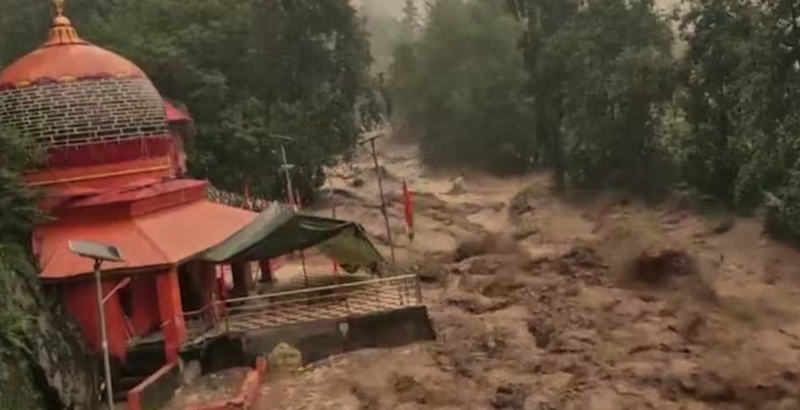 ജ്മ്മു കശ്മീരില്‍ മേഘവിസ്‌ഫോടനം; നാലുപേര്‍ മരിച്ചു