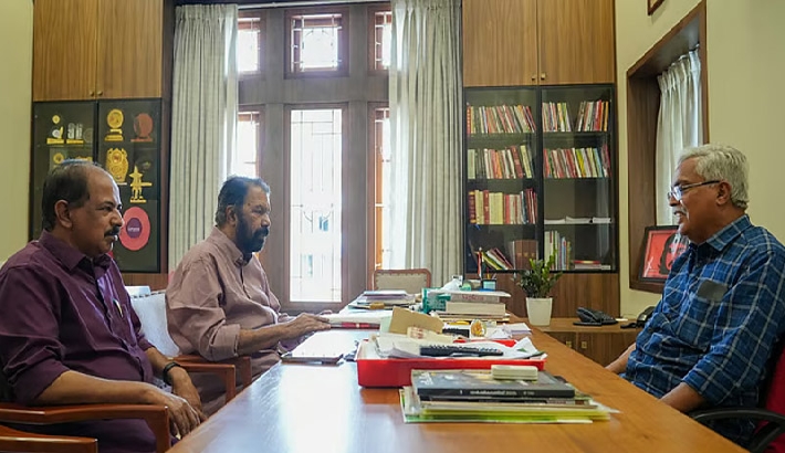 പിഎം ശ്രീ  പദ്ധതിയില്‍ ഇടഞ്ഞ  സിപിഐയെ അനുനയിപ്പിക്കാന്‍ ശിവന്‍കുട്ടിയെത്തി; ബിനോയ് വിശ്വവുമായി ചര്‍ച്ച നടത്തി