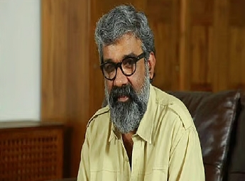 സംവിധായകന് രഞ്ജിത്തിനെതിരായ ലൈംഗികാതിക്രമ കേസ് ഹൈക്കോടതി റദ്ദാക്കി സംവിധായകന് രഞ്ജിത്തിനെതിരായ ലൈംഗികാതിക്രമ കേസ് ഹൈക്കോടതി റദ്ദാക്കി