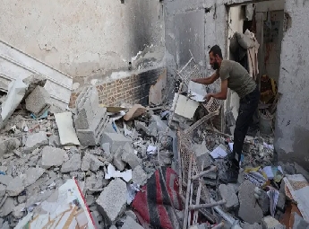 ഹമാസ് വെടിനിര്ത്തല് കരാര് ലംഘിച്ചെന്ന് ആരോപണം; ഗാസയില് വ്യോമാക്രമണം നടത്തി ഇസ്രയേല് ഹമാസ് വെടിനിര്ത്തല് കരാര് ലംഘിച്ചെന്ന് ആരോപണം; ഗാസയില് വ്യോമാക്രമണം നടത്തി ഇസ്രയേല്