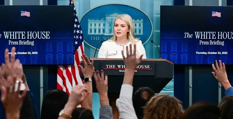 വൈറ്റ് ഹൗസിലെ പ്രസ് സെക്രട്ടറിയുടെ ഓഫിസിലേക്കുള്ള മാധ്യമ പ്രവേശനത്തിന് വിലക്ക്