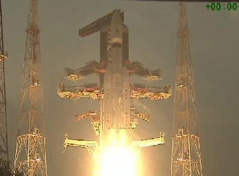 ഐ എസ് ആര്‍ ഒ സി എം എസ് 03 ബാഹുബലി റോക്കറ്റില്‍ വിക്ഷേപിച്ചു