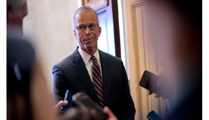 ഷട്ട്ഡൗണ് അവസാനിപ്പിക്കാനുള്ള സെനറ്റിന്റെ ശ്രമങ്ങള് വഴിമുട്ടി ;  സര്ക്കാരിന്റെ ഫണ്ടിംഗ് തീയതി മാറ്റണമെന്ന് ജോണ് തൂണ് ഷട്ട്ഡൗണ് അവസാനിപ്പിക്കാനുള്ള സെനറ്റിന്റെ ശ്രമങ്ങള് വഴിമുട്ടി ;  സര്ക്കാരിന്റെ ഫണ്ടിംഗ് തീയതി മാറ്റണമെന്ന് ജോണ് തൂണ്