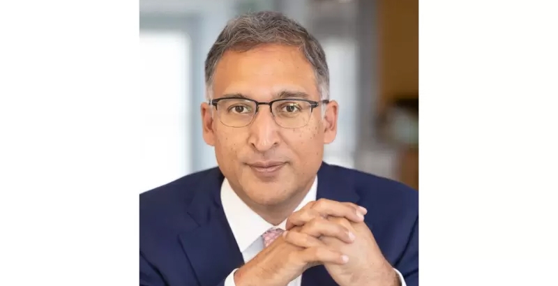 തീരുവ നയത്തില് ട്രംപിനെതിരെ പൊരുതാന് ഇറങ്ങുന്നത് ഇന്ത്യന് വംശജനായ നീല് കത്യാല് തീരുവ നയത്തില് ട്രംപിനെതിരെ പൊരുതാന് ഇറങ്ങുന്നത് ഇന്ത്യന് വംശജനായ നീല് കത്യാല്