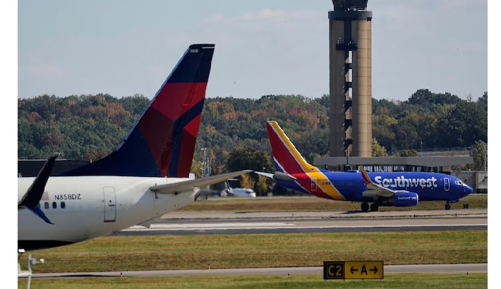 ഷട്ട്ഡൗണ്‍ മൂലം യു.എസ്. വിമാനത്താവളങ്ങളില്‍ ആയിരക്കണക്കിന് വിമാനങ്ങള്‍ റദ്ദാക്കുന്നു; വെള്ളിയാഴ്ച മുതല്‍ നിയന്ത്രണം