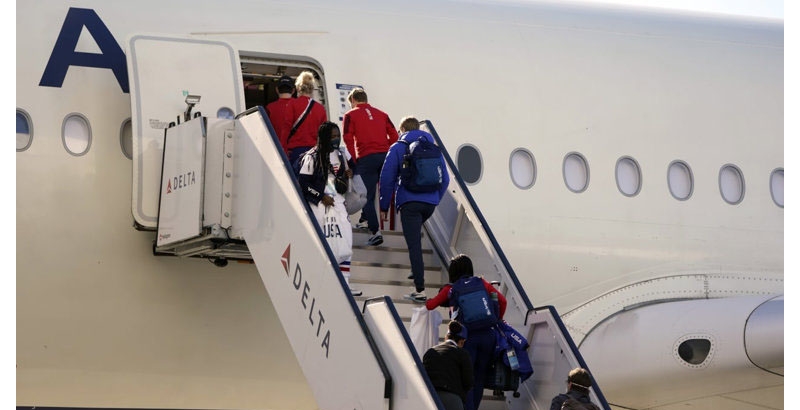 വിമാനയാത്രയില്‍ രോഗബാധ ഒഴിവാക്കാന്‍  മാര്‍ഗ്ഗനിര്‍ദ്ദേശവുമായി 'ടീം യു.എസ്.എ'യുടെ ഡോക്ടര്‍