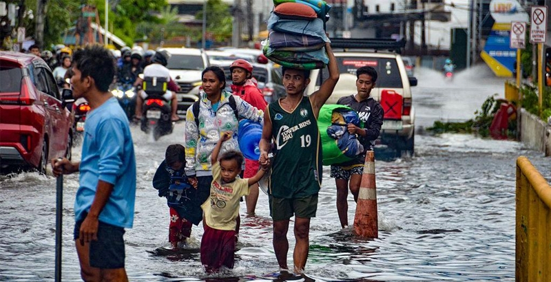 കല്മേഗി ചുഴലിക്കാറ്റില് ഫിലിപ്പൈന്സില് വന് നാശനഷ്ടം