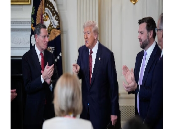 ട്രംപിന് പിന്തുണ:  വെനസ്വേലയ്‌ക്കെതിരെ സൈനികനടപടി തടയാനുള്ള പ്രമേയം സെനറ്റ് തള്ളി