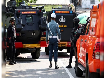 ജക്കാര്‍ത്തയിലെ സ്‌കൂളിനുസമീപത്തെ പള്ളിയില്‍ സ്‌ഫോടനം; 54 പേര്‍ക്ക് പരിക്ക്