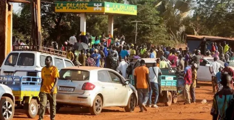 മാലിയില്‍ അഞ്ച് ഇന്ത്യക്കാരെ തട്ടിക്കൊണ്ടു പോയി