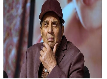 നടന്‍ ധര്‍മേന്ദ്രയുടെ ആരോഗ്യനിലയില്‍ ആശങ്കയില്ലെന്ന് മകള്‍ ഇഷ ഡിയോള്‍