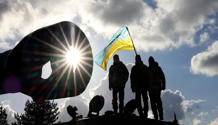 സമാധാന ചര്‍ച്ച പ്രഖ്യാപിച്ച റഷ്യ മണിക്കൂറുകള്‍ക്കകം കീവിനെ ആക്രമിച്ചു