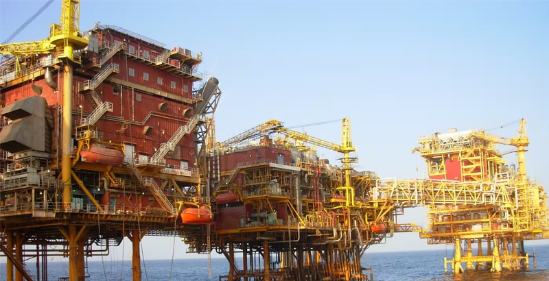 ഒ എന്‍ ജി സി എണ്ണക്കിണറുകളില്‍ നിന്ന് പ്രകൃതി വാതകം മോഷ്ടിച്ചെന്ന് റിലയന്‍സിനെതിരെ നോട്ടീസ്