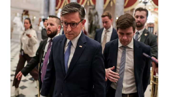 എപ്സ്റ്റൈന് ഫയലുകള് പുറത്തുവിടാന് കോണ്ഗ്രസിന്റെ അനുമതി; മാസങ്ങളോളം നീണ്ട വാദപ്രതിവാദങ്ങള്ക്കൊടുവില് ബില് പാസ്സായി എപ്സ്റ്റൈന് ഫയലുകള് പുറത്തുവിടാന് കോണ്ഗ്രസിന്റെ അനുമതി; മാസങ്ങളോളം നീണ്ട വാദപ്രതിവാദങ്ങള്ക്കൊടുവില് ബില് പാസ്സായി