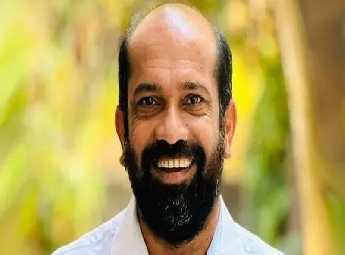 മുന്‍ കോണ്‍ഗ്രസ് എംഎല്‍എ അനില്‍ അക്കര അടാട്ട് ഗ്രാമപ്പഞ്ചായത്ത് 16ാം വാര്‍ഡ...