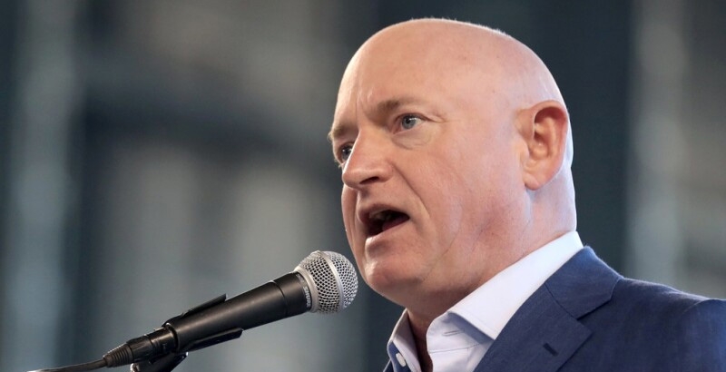 സൈനികരെ പരാമര്‍ശിക്കുന്ന വീഡിയോ വിവാദം: സെനറ്റര്‍ മാര്‍ക്ക് കെല്ലിക്കെതിരെ പെന്റഗണ്‍ അന്വേഷണം തുടങ്ങി