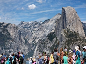 നാഷനല്‍ പാര്‍ക്കുകളിലും ട്രംപിന്റെ 'അമേരിക്ക ഫസ്റ്റ് '; വിദേശികള്‍ക്ക് പ്രവേശന ഫീസ് മൂന്നിരട്ടിയാക്കി