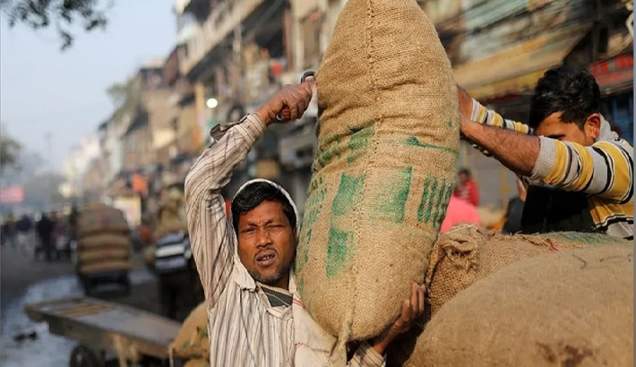 ഇന്ത്യയുടെ ജി ഡി പി 8.2 ശതമാനം; ആറു പാദത്തിനിടയിലെ ഏറ്റവും ഉയര്ന്ന നിരക്ക് ഇന്ത്യയുടെ ജി ഡി പി 8.2 ശതമാനം; ആറു പാദത്തിനിടയിലെ ഏറ്റവും ഉയര്ന്ന നിരക്ക്
