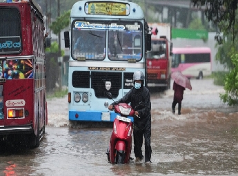 ഡിറ്റ് വാ ചുഴലിക്കാറ്റില്‍ ശ്രീലങ്കയില്‍ 56 മരണം