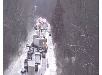 മിഡ്‌വെസ്റ്റില്‍ കനത്ത മഞ്ഞ്: 1,400ല്‍പ്പരം വിമാനങ്ങള്‍ റദ്ദാക്കി; ഇന്ത്യാന ഹൈവേയില്‍ 45 കാറുകള്‍ കൂട്ടിയിടിച്ചു