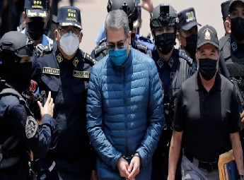 ഹോണ്ടുറസ് മുന്‍ പ്രസിഡന്റിന് ട്രംപിന്റെ മാപ്പ്