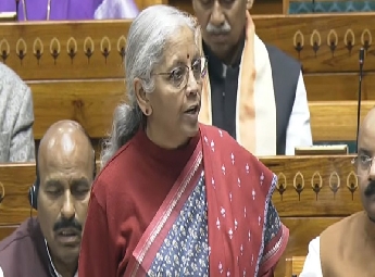 ഐഎംഎഫ് 'സി' റേറ്റിങ്; സമ്പദ്‌വ്യവസ്ഥ വിലയിരുത്തലില്‍ കേന്ദ്രത്തിന് തിരിച്ചടിയെന്ന് പ്രതിപക്ഷം, വിശദീകരണവുമായി ധനമന്ത്രി