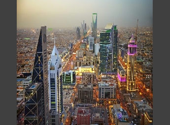 വിദേശികള്‍ക്കായി മദ്യലഭ്യത വ്യാപിപ്പിച്ച് സൗദി; അരാംകോ സമുച്ചയത്തിലും ജിദ്ദയിലും പുതിയ ഔട്ട്‌ലെറ്റുകള്‍