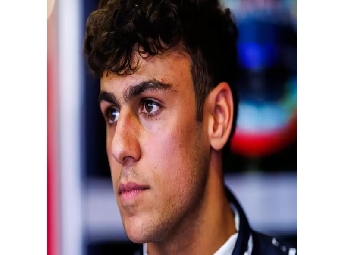 ഇന്ത്യന്‍ വംശജന്‍ ആര്‍വിദ് ലിന്‍ഡ്ബ്ലാഡ് എഫ്1ലേക്ക്