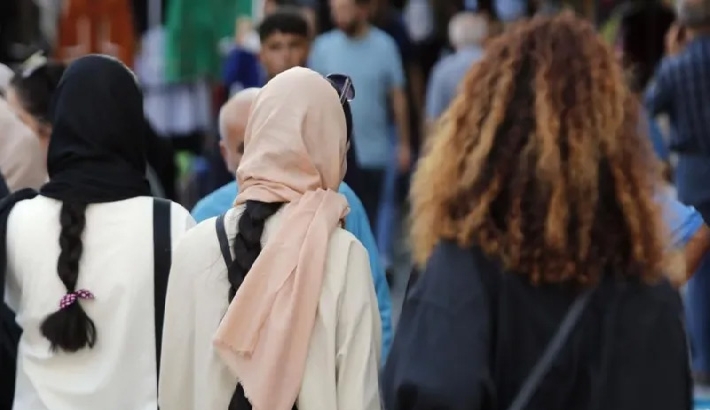 സ്ത്രീകള് ഹിജാബില്ലാതെ മാരത്തോണില് പങ്കെടുത്തു: പരിപാടിയുടെ സംഘാടകരെ അറസ്റ്റു ചെയ്ത് ഇറാന് സ്ത്രീകള് ഹിജാബില്ലാതെ മാരത്തോണില് പങ്കെടുത്തു: പരിപാടിയുടെ സംഘാടകരെ അറസ്റ്റു ചെയ്ത് ഇറാന്