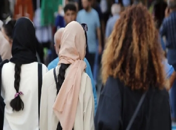 സ്ത്രീകള്‍ ഹിജാബില്ലാതെ മാരത്തോണില്‍ പങ്കെടുത്തു: പരിപാടിയുടെ സംഘാടകരെ അറസ്റ്റു ചെയ്ത് ഇറാന്‍