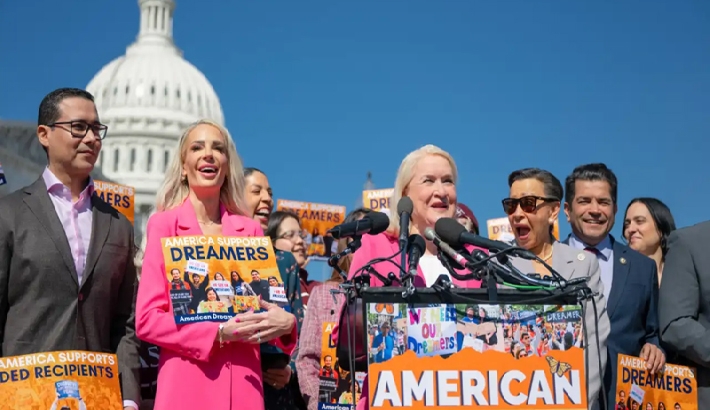 യു എസില്‍ നിയമപരമായ നില ഉറപ്പിക്കാന്‍ പുതിയ വഴി തുറന്ന് ഡ്രീം ആക്ട് 2025