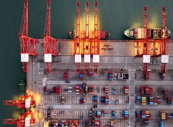 ചൈനയുടെ വ്യാപാര മിച്ചം 11 മാസത്തിനിടെ 1.08 ട്രില്യണ്‍ ഡോളറായി