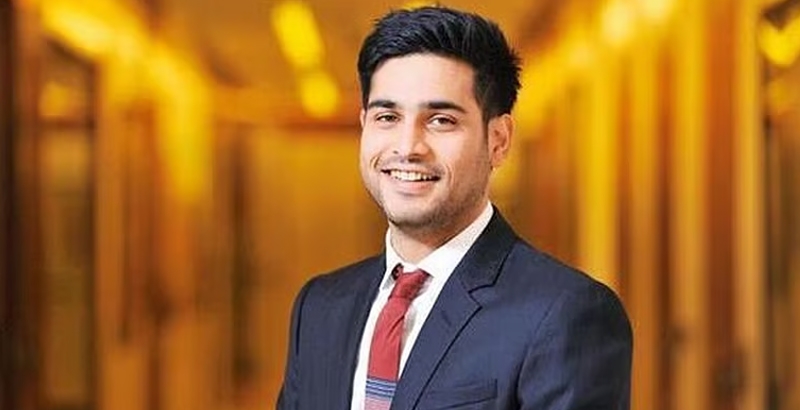 അനില്‍ അംബാനിയുടെ മകനെതിരെ വഞ്ചനാ കുറ്റത്തിന് കേസ്