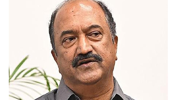 സംസ്ഥാനത്തിന് വന് തിരിച്ചടി: വായ്പാ പരിധിയില് 5900 കോടി വെട്ടിക്കുറച്ചെന്നു ധനമന്ത്രി കെ.എന് ബാലഗോപാല് സംസ്ഥാനത്തിന് വന് തിരിച്ചടി: വായ്പാ പരിധിയില് 5900 കോടി വെട്ടിക്കുറച്ചെന്നു ധനമന്ത്രി കെ.എന് ബാലഗോപാല്