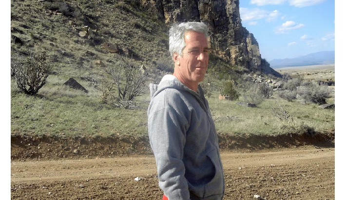 എപ്സ്റ്റീന് ഫയലുകള് പുറത്ത്: ആദ്യ അന്വേഷണത്തിന് വര്ഷങ്ങള് മുമ്പ് എഫ്ബിഐക്ക് പരാതി; പുതിയ വെളിപ്പെടുത്തലുകള് എപ്സ്റ്റീന് ഫയലുകള് പുറത്ത്: ആദ്യ അന്വേഷണത്തിന് വര്ഷങ്ങള് മുമ്പ് എഫ്ബിഐക്ക് പരാതി; പുതിയ വെളിപ്പെടുത്തലുകള്