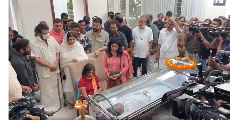 ശ്രീനിവാസന്റെ സംസ്‌കാരം നാളെ ഔദ്യോഗിക ബഹുമതികളോടെ