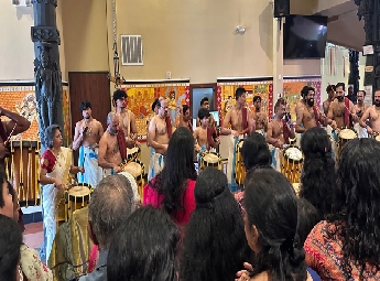 ശ്രീഗുരുവായൂരപ്പന്‍ ക്ഷേത്രത്തില്‍ പഞ്ചാരിമേളം അരങ്ങേറ്റം നടത്തി