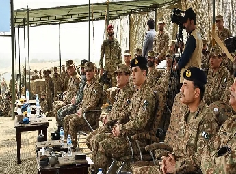 ലിബിയന്‍ സേനയുമായി നാല് ബില്യണ്‍ ഡോളറിന്റെ ആയുധ കയറ്റുമതി കരാര്‍ ഒപ്പുവെച്ച് പാകിസ്ഥാന്‍