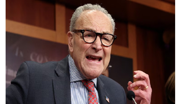 എപ്സ്റ്റീന്‍ ഫയലുകള്‍ പൂര്‍ണ്ണമായി പുറത്തുവിട്ടില്ല : ബോണ്ടിക്കെതിരെ നിയമനടപടി ഭീഷണിയുമായി ഡെമോക്രാറ്റുകളും റിപ്പബ്ലിക്കന്‍മാരും