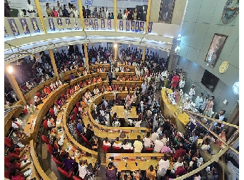 ദൈവങ്ങളുടെ പേരില്‍ സത്യപ്രതിജ്ഞ: ബിജെപി കൗണ്‍സിലര്‍മാരുടെ വോട്ടവകാശം ചോദ്യം...