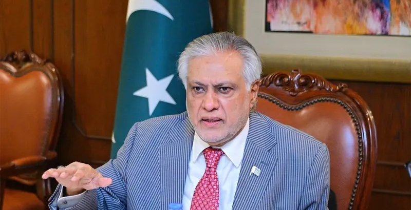 ഓപ്പറേഷന്‍ സിന്ദൂര്‍: നൂര്‍ഖാന്‍ എയര്‍ബേസിലേക്ക് ഇന്ത്യ 80 ഡ്രോണുകള്‍ അയച്...